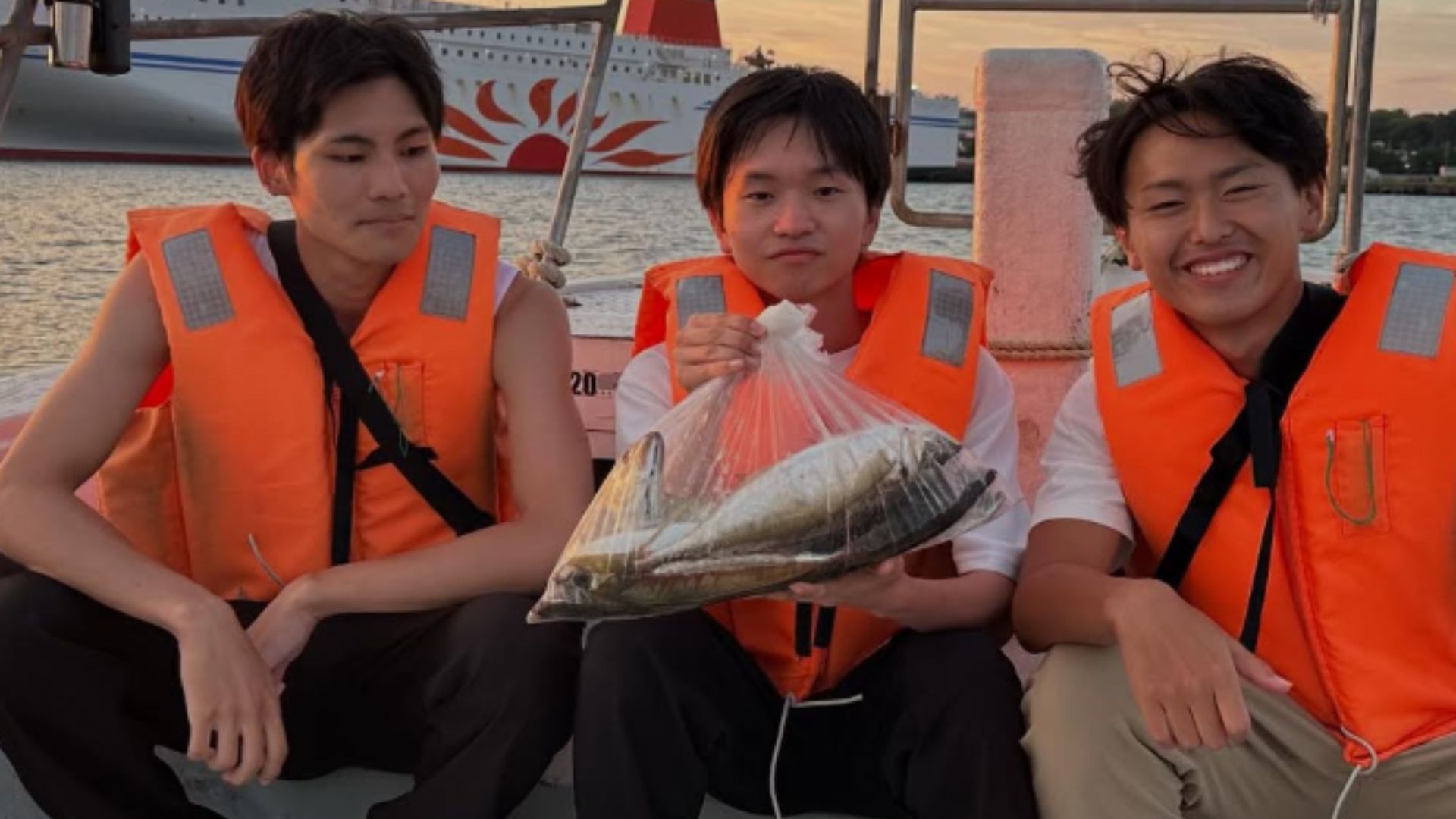 Family-friendly fishing boat with clean facilities