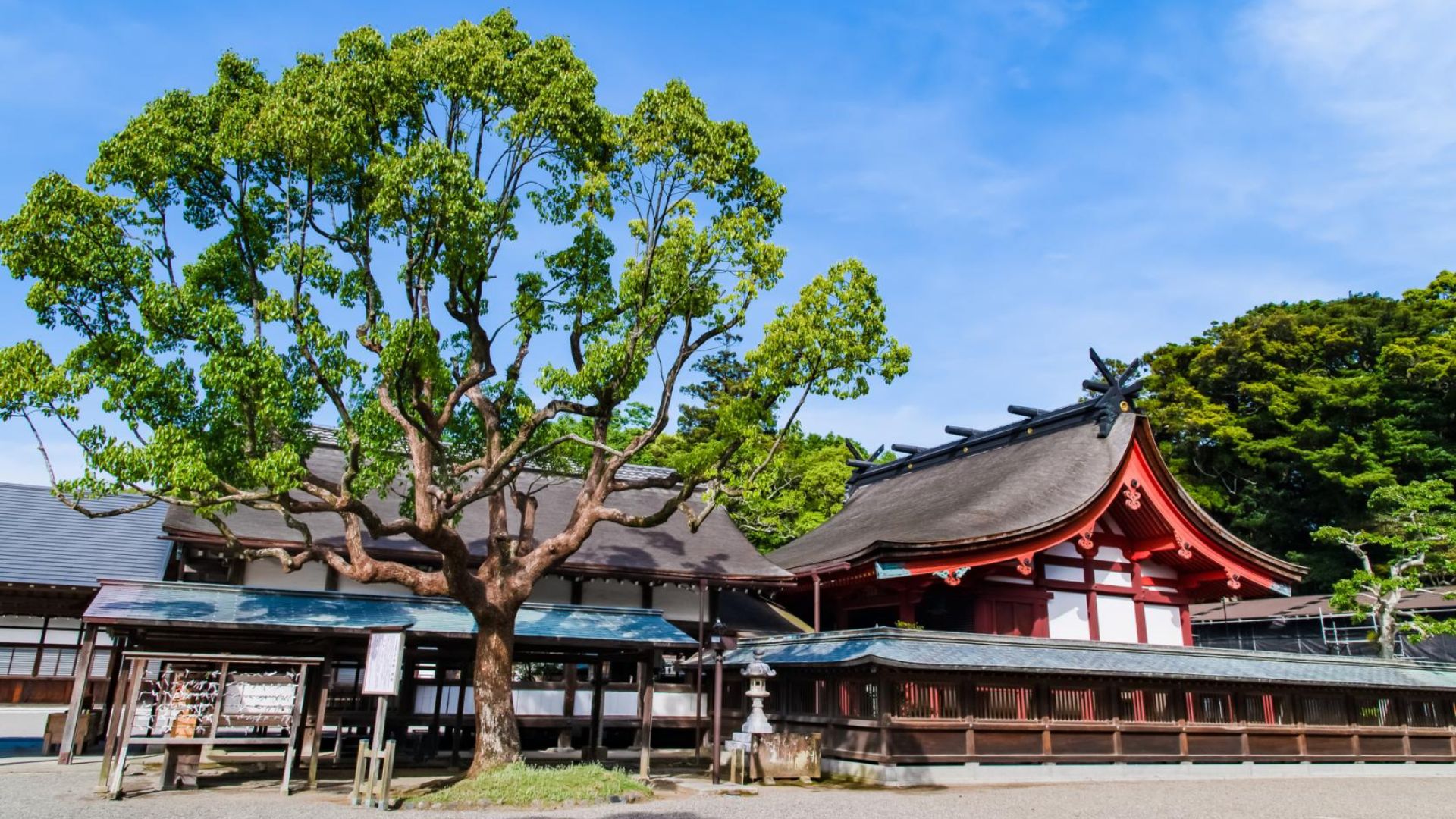 Townscapes and sightseeing spots