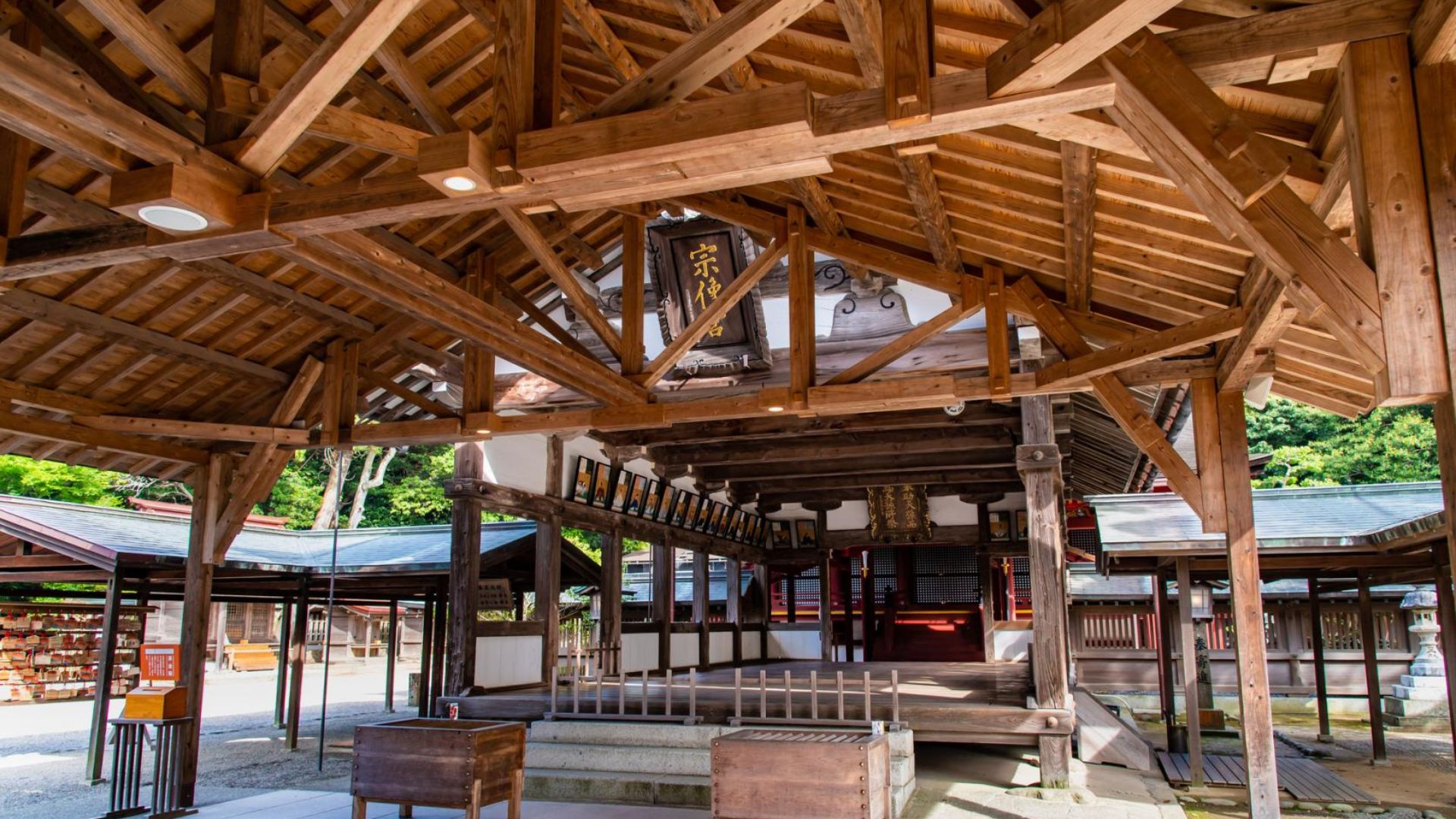 Townscapes and coastal scenery around Munakata